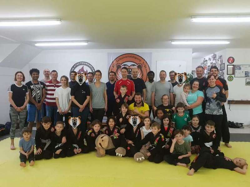 Eltern Kind Training: Gruppenfoto