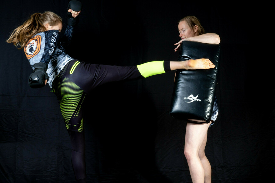 MMA und Kickboxen Training bei Team Laurien & Alex in München.